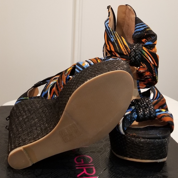 Summer Wedges - Picture 4 of 8